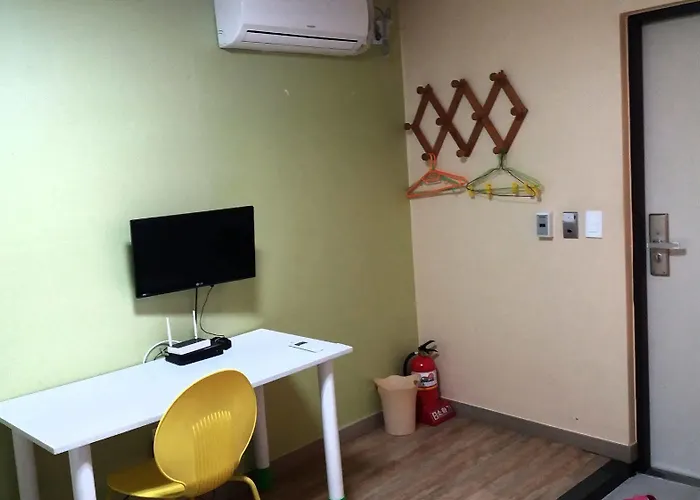 Хостел Cheonggye Haus